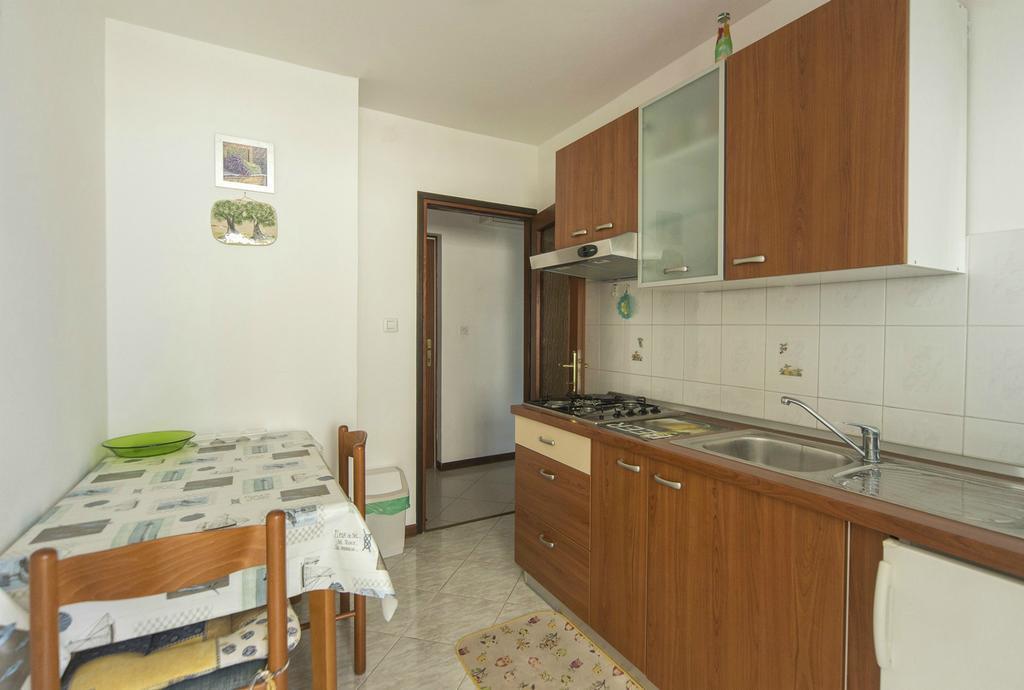 Apartments Jurisevic Umag Exteriör bild